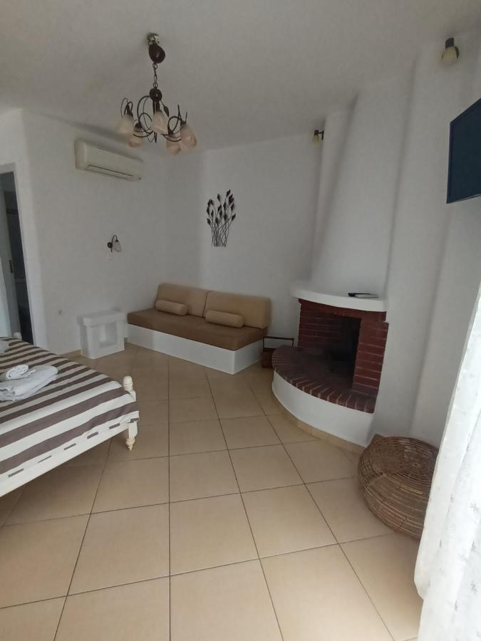 Theofanis Studios Agia Anna  Ngoại thất bức ảnh